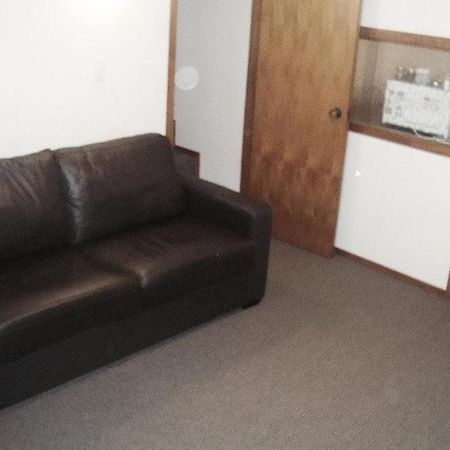 Browns Bay Olive Tree Motel & Apartment Okura Bush Chambre photo