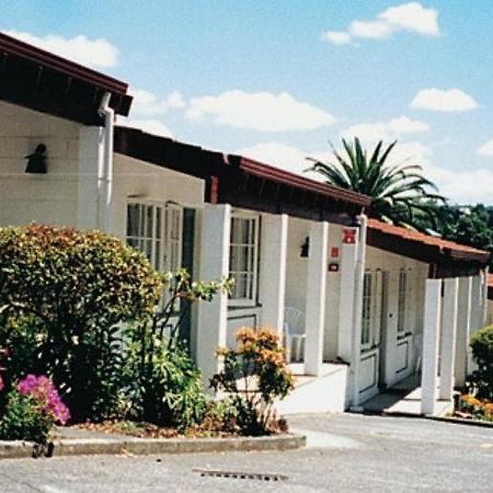 Browns Bay Olive Tree Motel & Apartment Okura Bush Extérieur photo