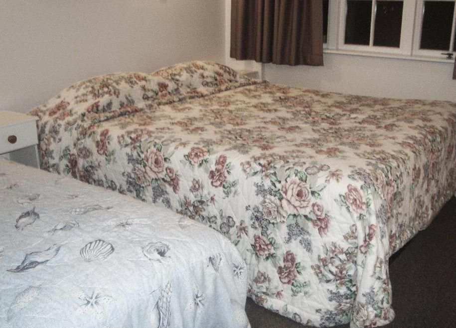 Browns Bay Olive Tree Motel & Apartment Okura Bush Chambre photo